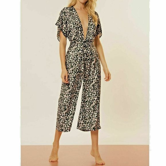 RED CARTER Vivian Size Large Jumpsuit Black / Cheetah Print $198+ - Picture 5 of 8